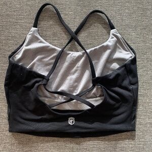 Born Primitive Crossfire Sports Bra Medium